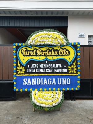 Papan Bunga Duka di Sumur Gedang